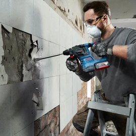 Аккумуляторный перфоратор Bosch Professional GBH 185-LI (0611924022), изображение 4
