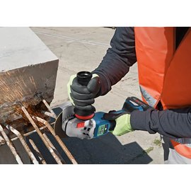 Аккумуляторная угловая шлифмашина (болгарка) Bosch Professional GWS 18V-15 SC (06019H6101)