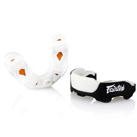 Капа для бокса Fairtex MG3 (возраст 11+) Black (MG3_Black)