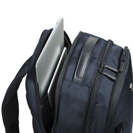 Рюкзак Victorinox Almont Essential Laptop Professional Deep Lake 22л (Vt609792), изображение 3