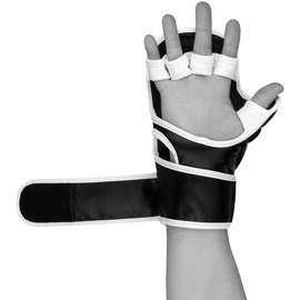 Перчатки для Karate PowerPlay 3092KRT черно-белые XS (PP_3092krt_XS_bl/white), Размер: XS, изображение 2