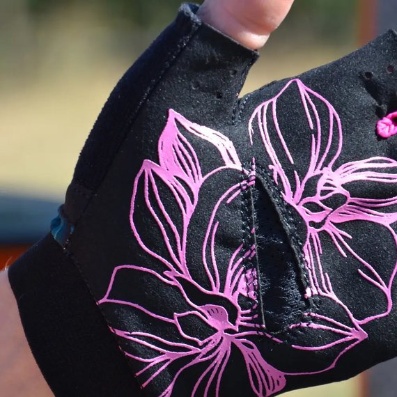 Рукавички для фітнесу MadMax MFG-770 Flower Power Gloves Black/Pink XS (MFG-770_XS), Розмір: XS, зображення 7