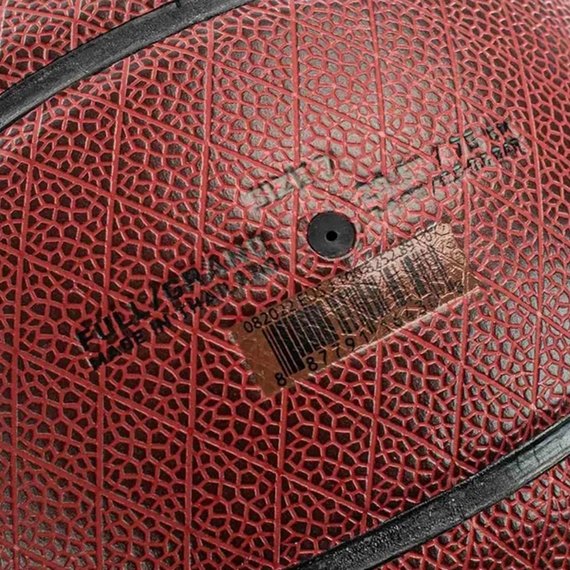 М'яч баскетбольний Nike Jordan Diamond Outdoor 8P Deflated Amber/Black/Metallic Gold/Black size 7 (J.100.8252.891.07), зображення 5