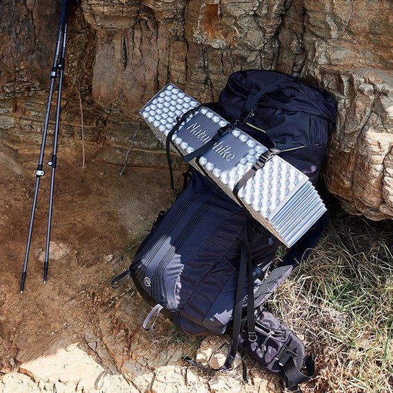 Коврик складной IXPE Naturehike CNK2300DZ017, алюминиевая пленка, темно-голубой (6976023923197), изображение 9