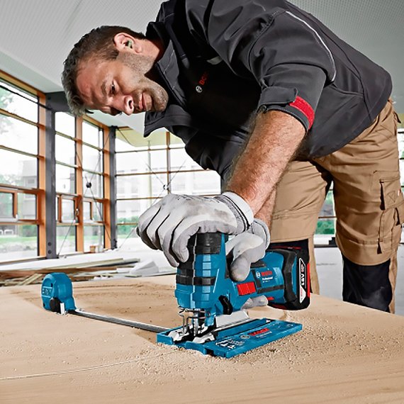 Акумуляторна лобзикова пила Bosch Professional GST 18 V-LI S (каркас) (06015A5100), зображення 2