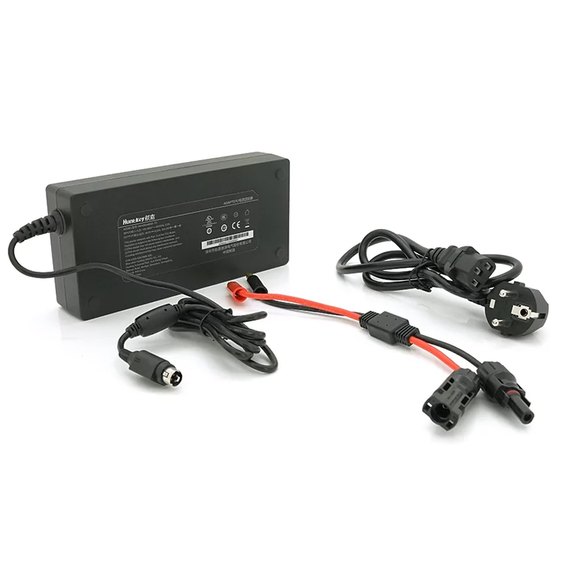 Портативна сонячна станція Voltronic SADE SKA2500 із накопиченням енергії до 2000W, зображення 5