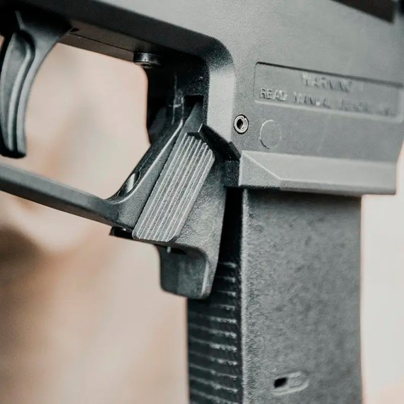 Увеличенная клавиша сброса магазина Magpul MOE-EVO для CZ Scorpion EVO 3 черный (MAG1006-BLK), изображение 4