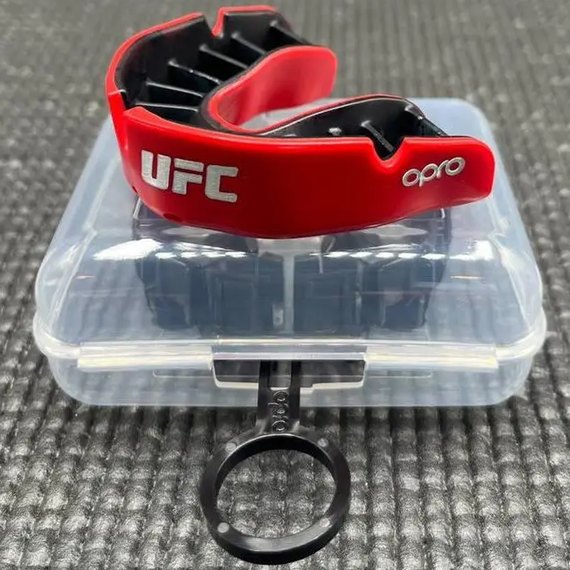 Капа для бокса OPRO Silver UFC (возраст 11+) Red/Black (ufc.102514002), изображение 6